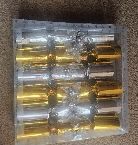 Luxury christmas crackers - 6,