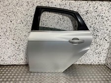 11-18 FORD FOCUS MK3 HATCH