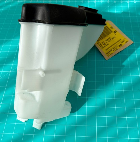 Genuine bmw windscreen washer - bmw,