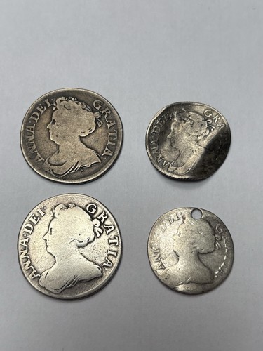 Job lot queen - anne, shillings