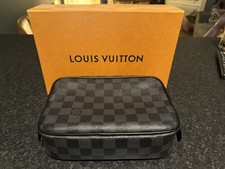 Louis Vuitton Wash Bag Damier