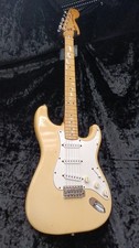 [Fender] 1977 Stratocaster