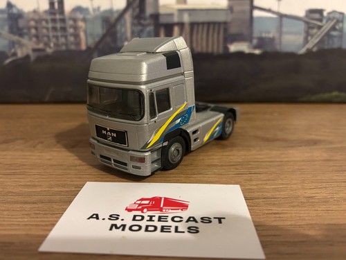 Corgi modern truck conrad man - corgi,