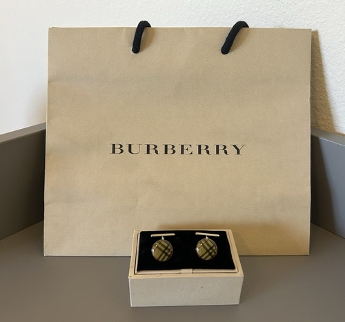 Nwot authentic burberry - nwot,