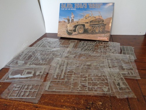 Dragon 6125 sdkfz - #6125,