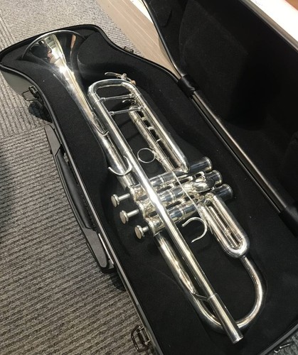 Yamaha ytr 8335g xeno series - xeno,