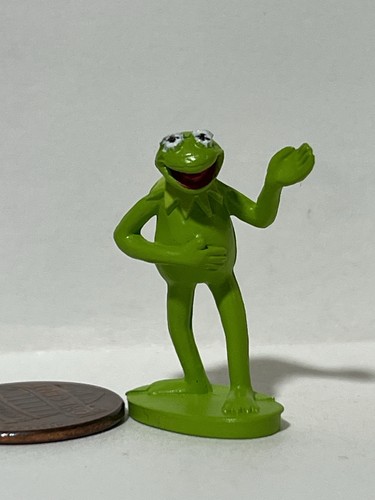 Kermit frog miniature plastic - kermit,