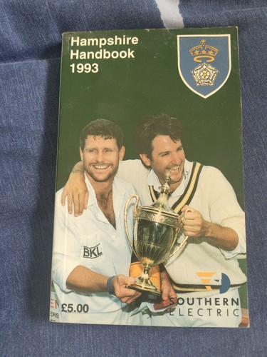 Ecb hampshire cricket yearbook - ecb,