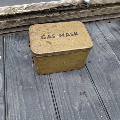 Ww2 civilan mask tin - ww2,