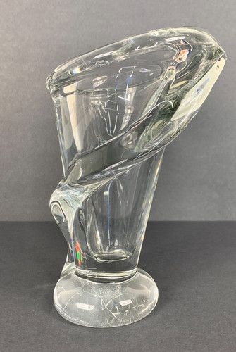 Vannes chatel crystal vase - le,