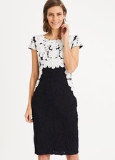 ✨Phase Eight Catheleen Tapework Floral Lace Navy Ivory Bodycon Dress - Size 16