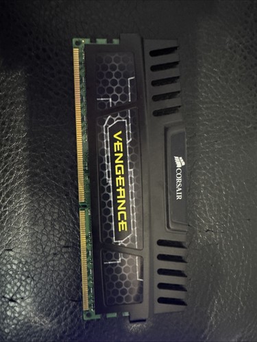 Corsair vengeance 8gb - corsair,