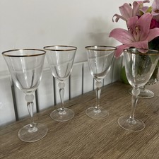4 Elegant Gold Rimmed Wine