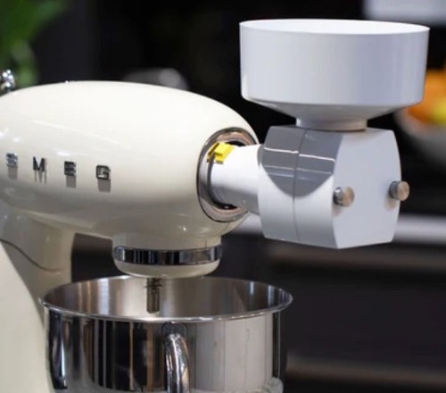 Jupiter flaker attachment with