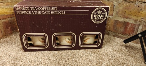 New vintage royal alma - royal, 18