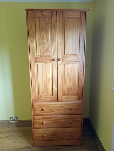 Solid pine wardrobe - wardrobe, doors