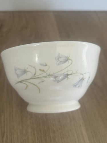 Siltone pottery round hand - round,