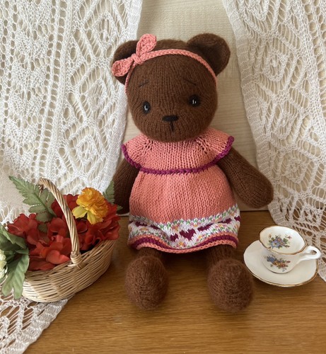 Teddy bear knitted - teddy,