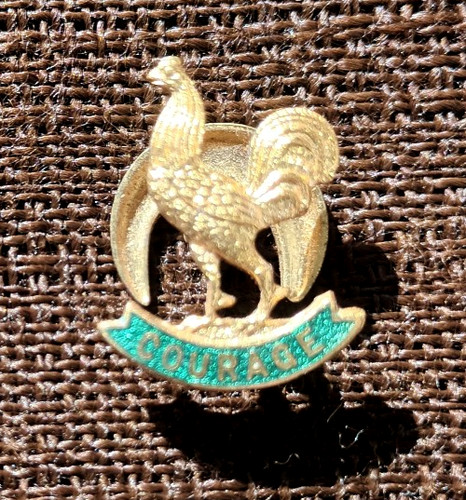 Vintage 1950s gilt courage - 1950s,