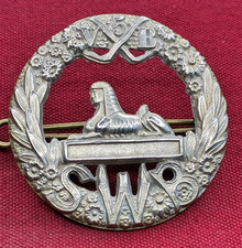 Rare South Wales Borderers 5th Volunteers Battalion British Military Cap Badge