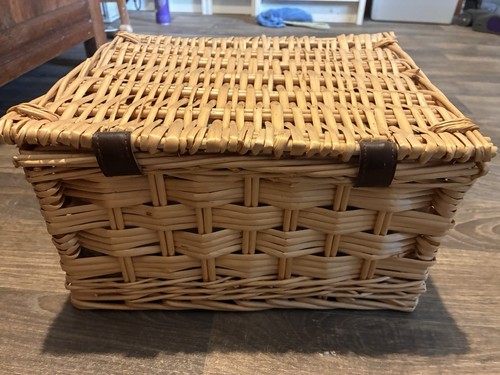 picnic basket set