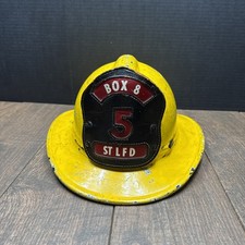 Vintage ST LFD BOX 8 Number