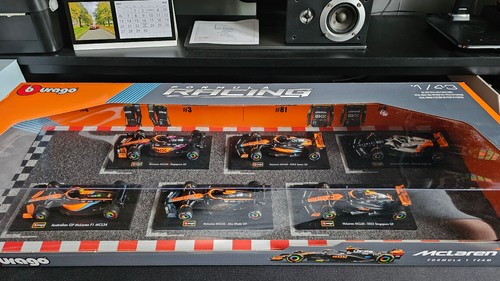 Burago mclaren racing - mclaren,