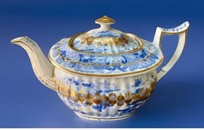 Fine Early 19th Century New Hall Chinoiserie Tea Pot c. 1810 Blue and White
