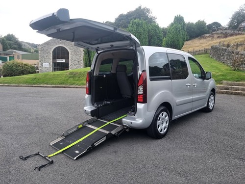 Peugeot partner wheelchair - peugeot,