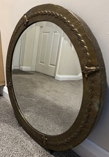 Antique Arts and Crafts Round