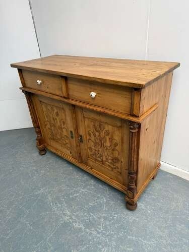 Beautifully carved genuine - beautifully,