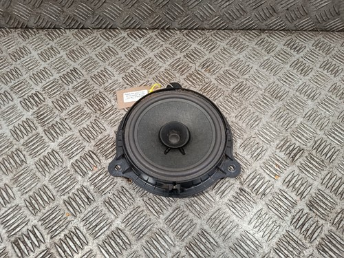 Nissan navara d23 np300 3 - nissan,