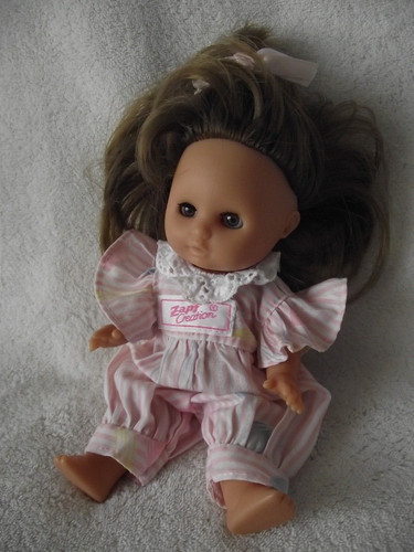 Vintage 1988 zapf doll - vintage,