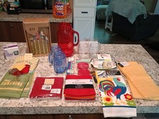 FARMHOUSE KITCHEN ACCESSORIES