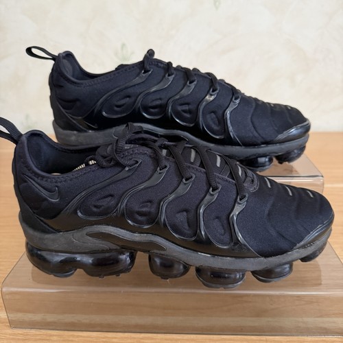 Nike air vapormax plus triple - vapormax,