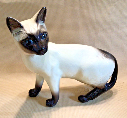 Royal doulton siamese cat - siamese,