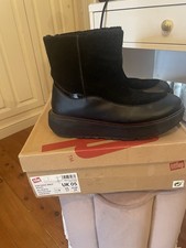 Fitflop Elin Suede And Leather