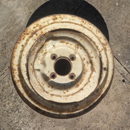 Morris minor 1000 - 1000, wheel