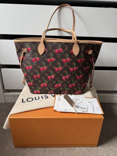 Louis vuitton monogram tm - louis,