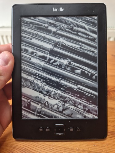 Amazon kindle model d01100 - kindle,