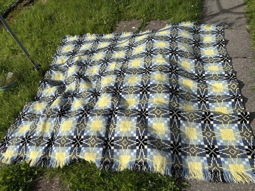 Vintage welsh woollen tapestry - woollen,