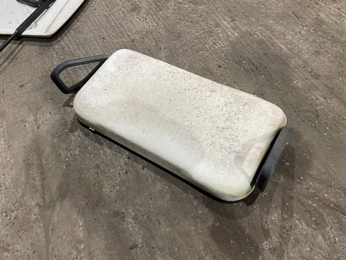 Seat base cushion - base, handles