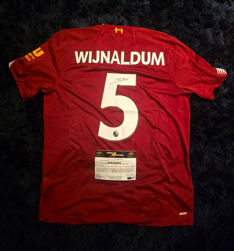 Georginio wijnaldum signed - georginio,