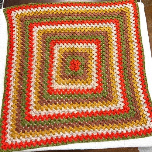 Vtg 70s granny square crochet - 70s,