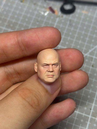 Custom marvel legends - 1/12,