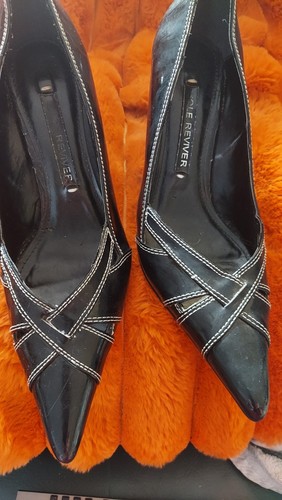 Ladies black size next - 6,