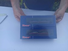 ROCO 'HO' GAUGE 66033 PAIR OF CAR TRANSPORTING WAGONS AND CAR LOADS