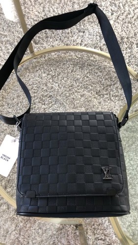 Man bag checkerd - man, lv.