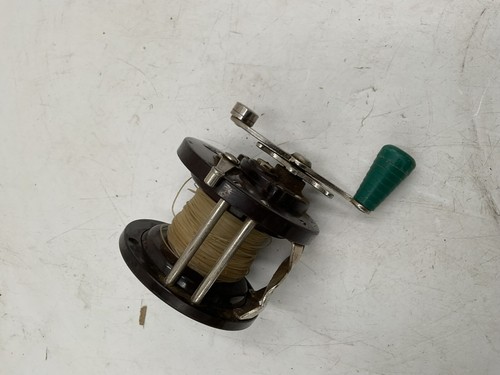 Vintage penn saltwater reel - vintage,