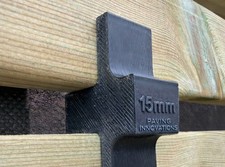 Slatted fence spacer - slatted,